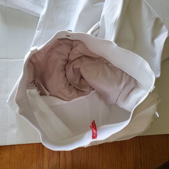 SPANXshape EveryWear Cropped Wide Leg Jeans with Patch Pockets White - Picture 8 of 15